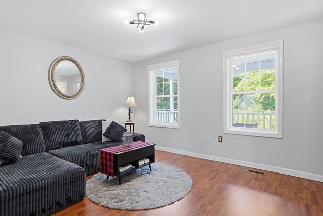 7 Westview Road, Brookline, NH 03033