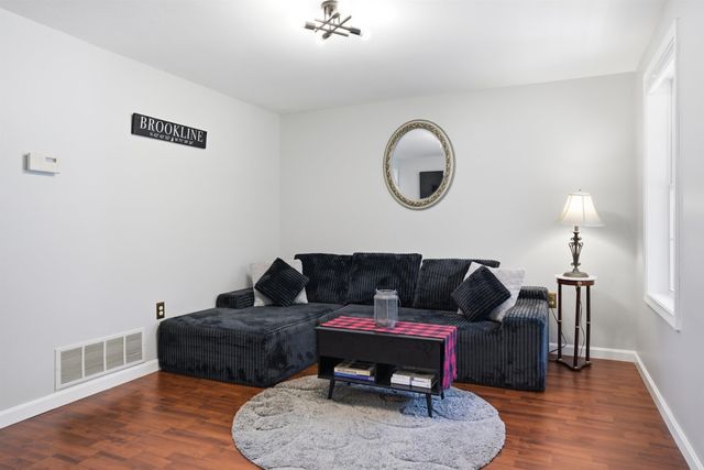 7 Westview Road, Brookline, NH 03033