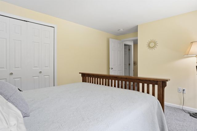 7 Westview Road, Brookline, NH 03033