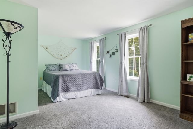 7 Westview Road, Brookline, NH 03033