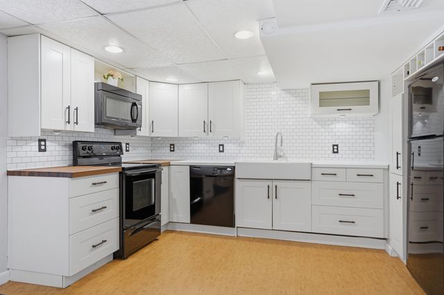 7 Westview Road, Brookline, NH 03033