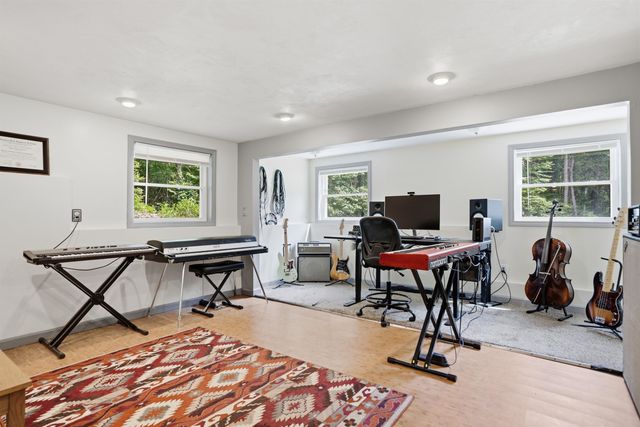 7 Westview Road, Brookline, NH 03033