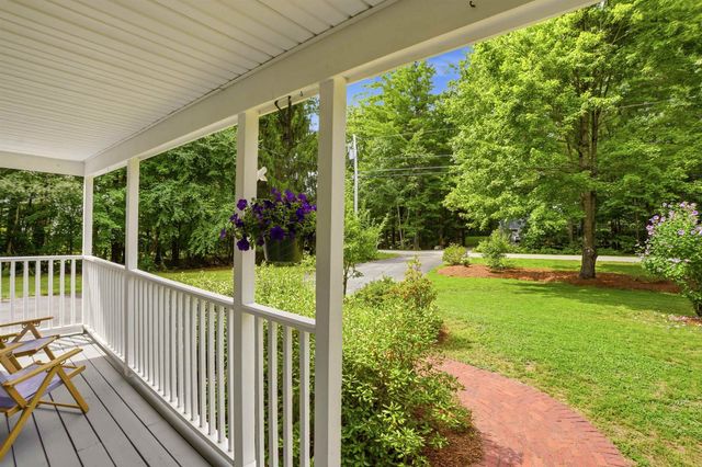 7 Westview Road, Brookline, NH 03033