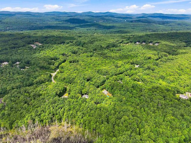 7 Westview Road, Brookline, NH 03033