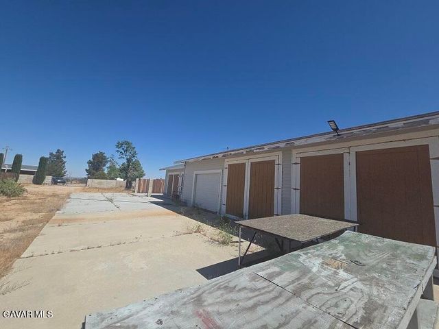 900 Fristad Street, Mojave, CA 93501