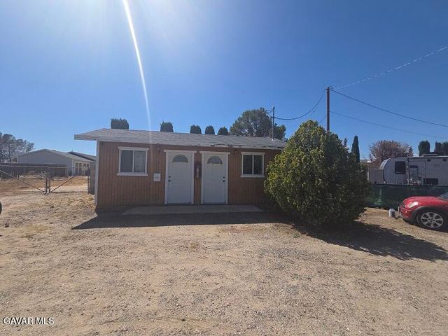 900 Fristad Street, Mojave, CA 93501