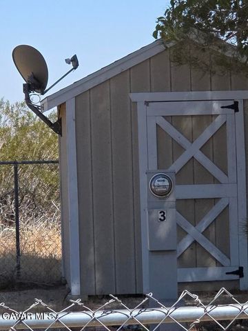 900 Fristad Street, Mojave, CA 93501