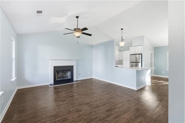 4652 Grove Court, Acworth, GA 30101