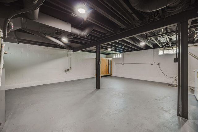 575 Chestershire Road, Columbus, OH 43204