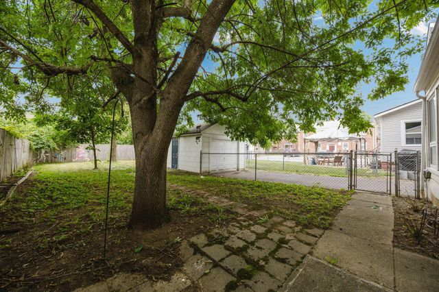 575 Chestershire Road, Columbus, OH 43204