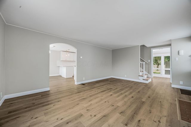575 Chestershire Road, Columbus, OH 43204