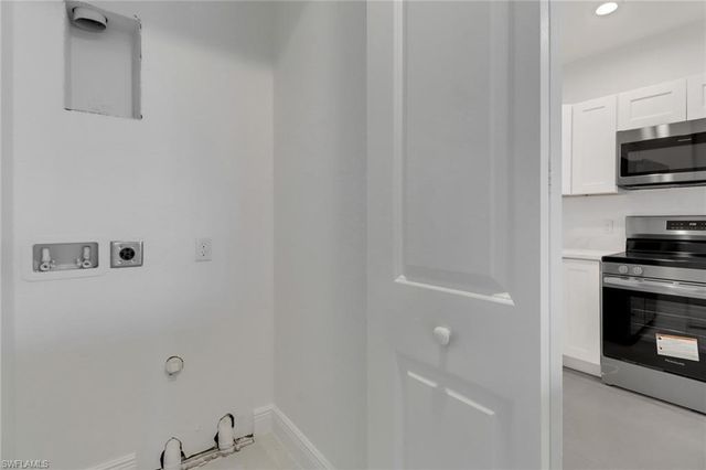 1803 Samantha Gayle WAY 208, Cape Coral, FL 33914