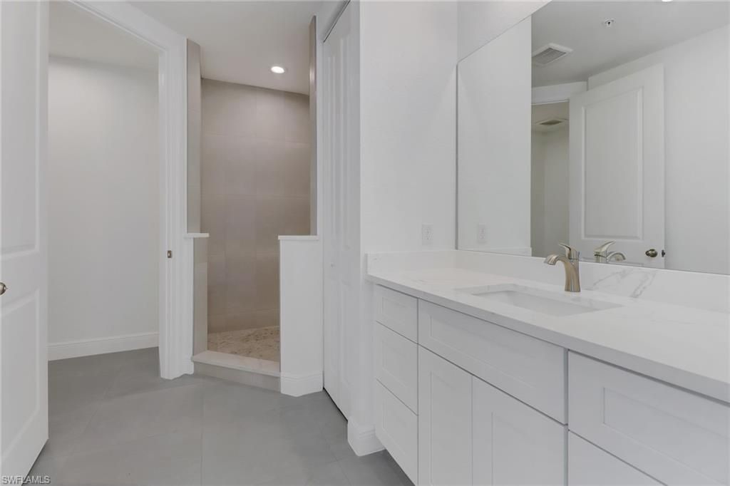 Image 18 of property listing at 1803 Samantha Gayle WAY 208, Cape Coral, FL 33914