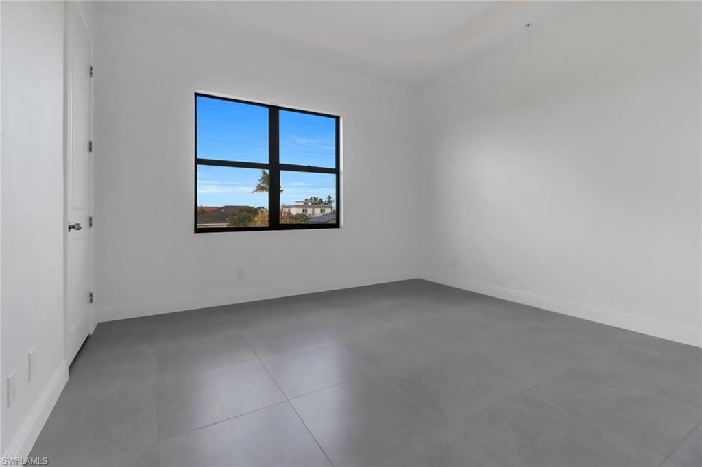 Image 20 of property listing at 1803 Samantha Gayle WAY 208, Cape Coral, FL 33914