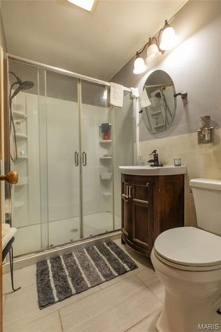 2300 Agnes Street, Alton, IL 62002