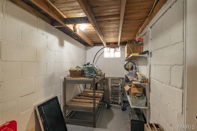 2300 Agnes Street, Alton, IL 62002