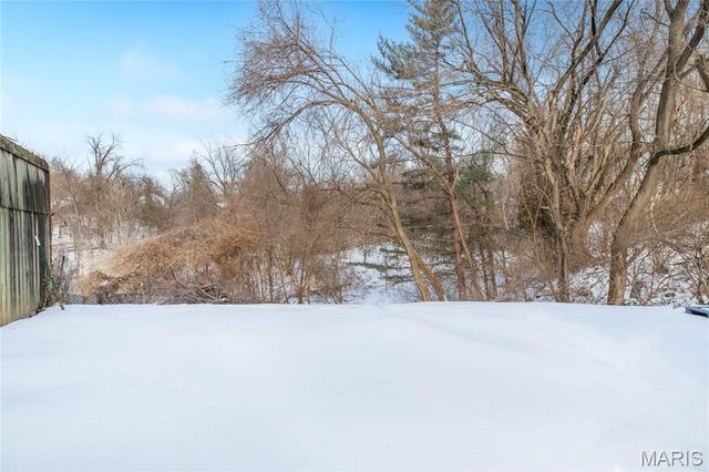 2300 Agnes Street, Alton, IL 62002