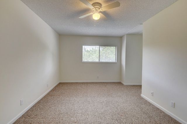 8644 Eagle Run Drive 18, Boca Raton, FL 33434