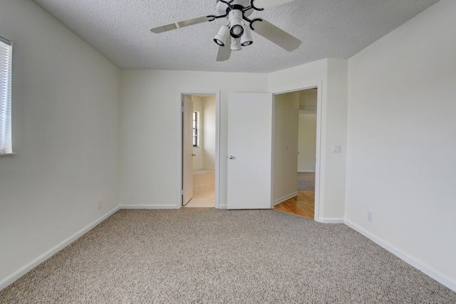 8644 Eagle Run Drive 18, Boca Raton, FL 33434