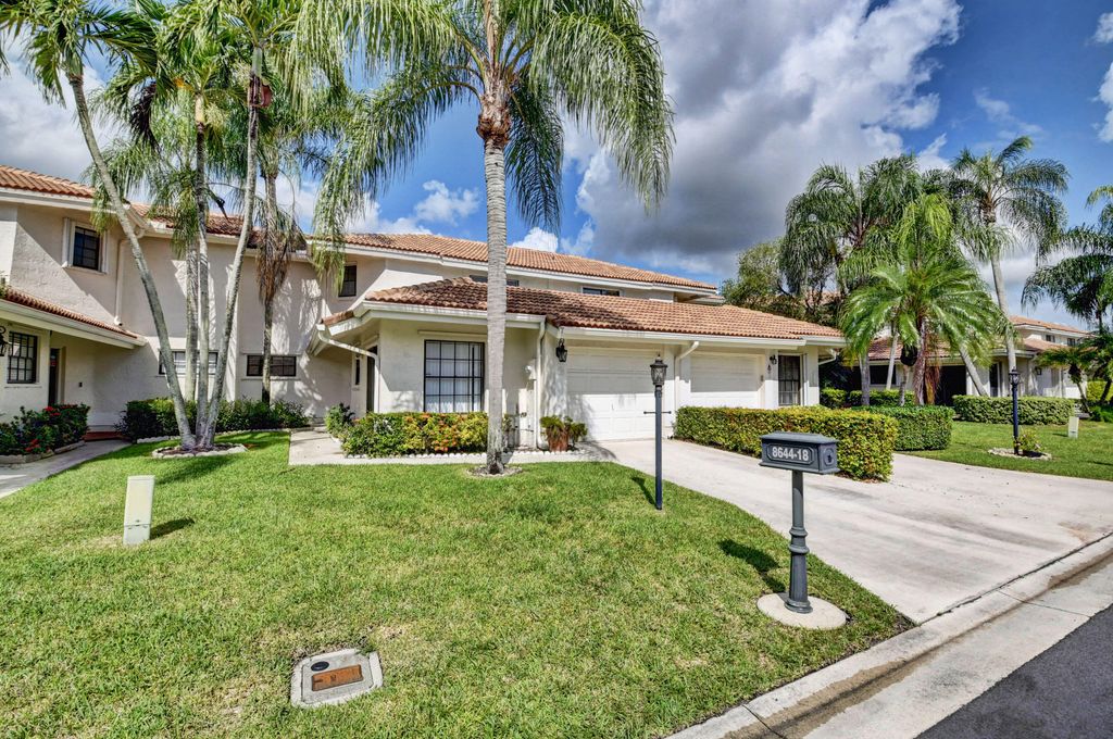 8644 Eagle Run Drive 18, Boca Raton, FL 33434