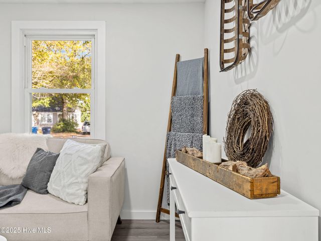 6 Glendale Road, Jacksonville, NC 28540