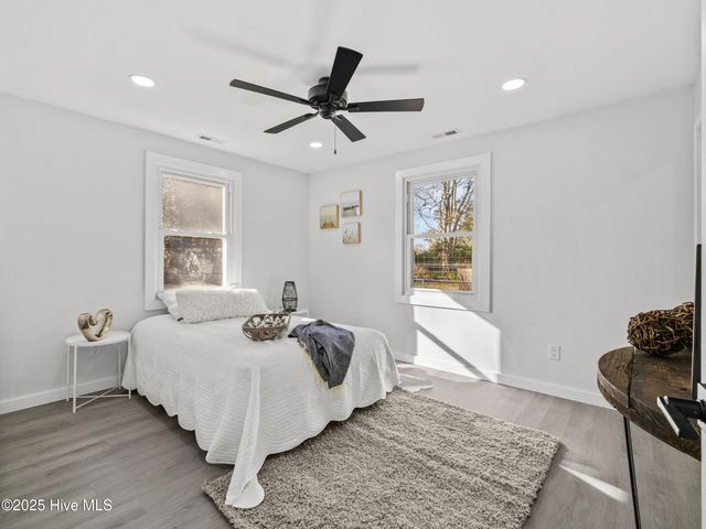 6 Glendale Road, Jacksonville, NC 28540