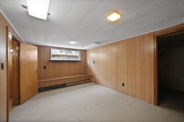 1418 Del Vista Drive, Valparaiso, IN 46385