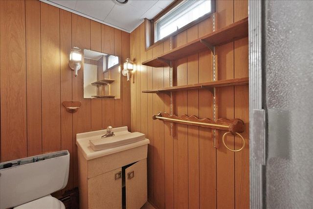 1418 Del Vista Drive, Valparaiso, IN 46385