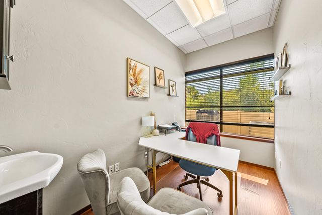 3132 State Street 104, Medford, OR 97504