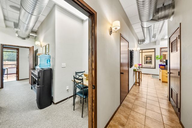 3132 State Street 104, Medford, OR 97504