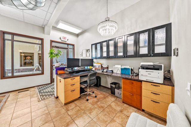 3132 State Street 104, Medford, OR 97504