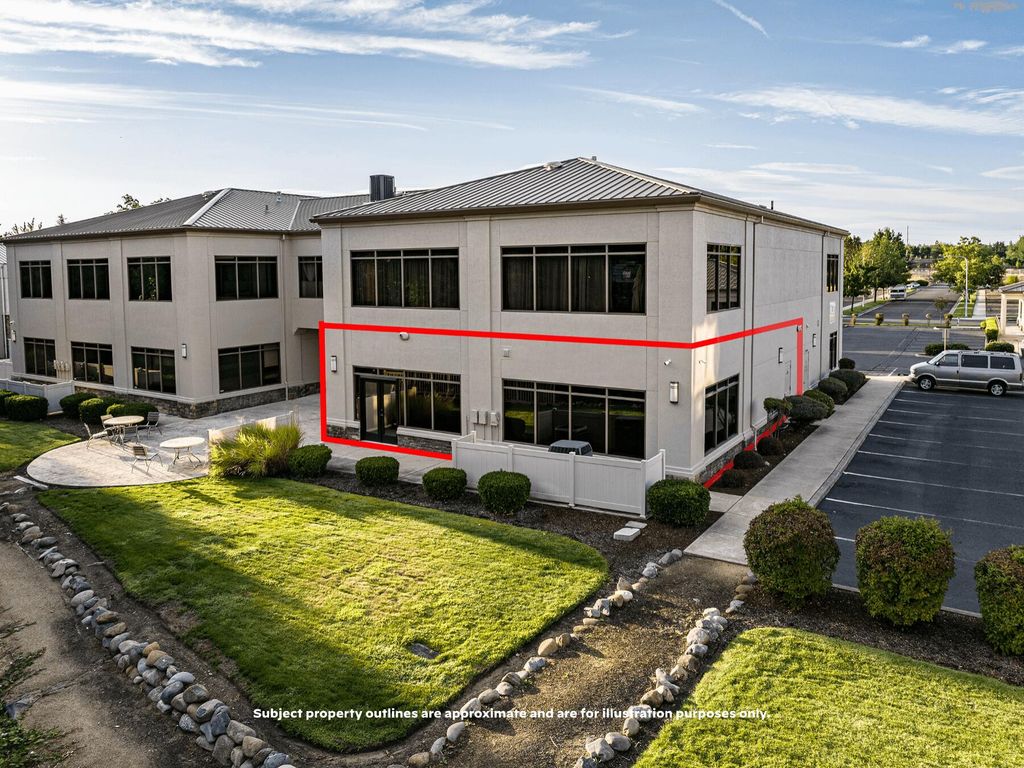 3132 State Street 104, Medford, OR 97504