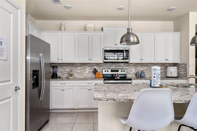4314 LANA AVENUE, Davenport, FL 33897