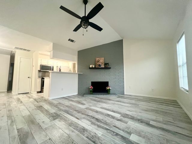 2400 Jupiter Road E2, Plano, TX 75074