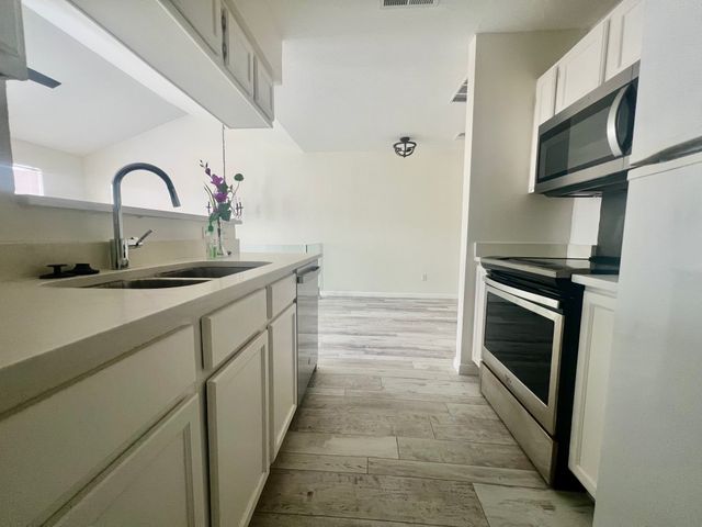 2400 Jupiter Road E2, Plano, TX 75074