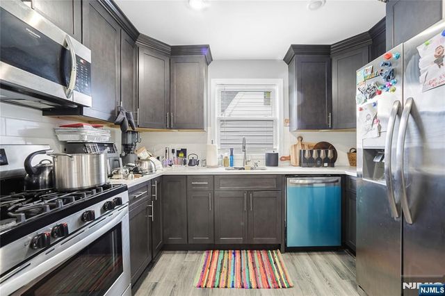 510 17th Street, Newark, NJ 07103