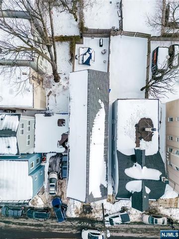 510 17th Street, Newark, NJ 07103