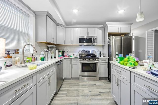 510 17th Street, Newark, NJ 07103