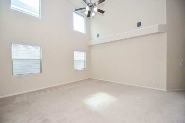 2738 Meandering Elm Trail, Houston, TX 77045