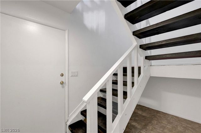 2871 Calle Del Oro, Las Vegas, NV 89120