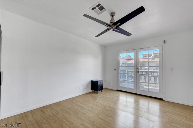 2871 Calle Del Oro, Las Vegas, NV 89120