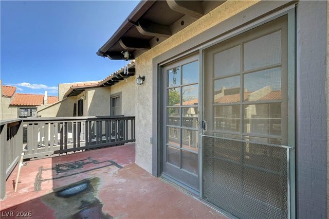 2871 Calle Del Oro, Las Vegas, NV 89120