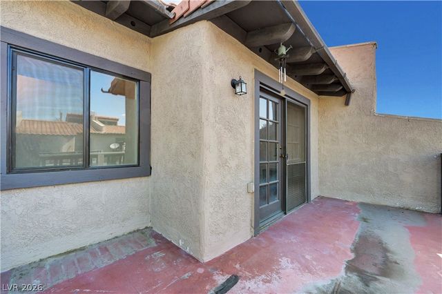 2871 Calle Del Oro, Las Vegas, NV 89120