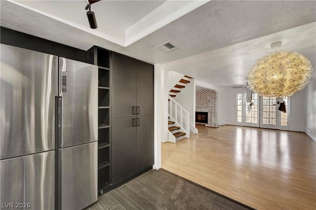 2871 Calle Del Oro, Las Vegas, NV 89120