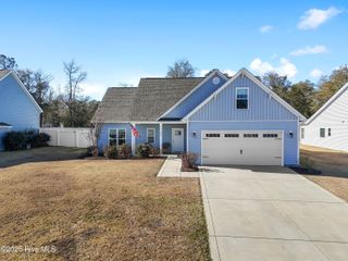 423 S Wild Rice Drive, Supply, NC 28462