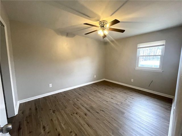 719 Marvin Ave Apt 204, Norfolk, VA 23518