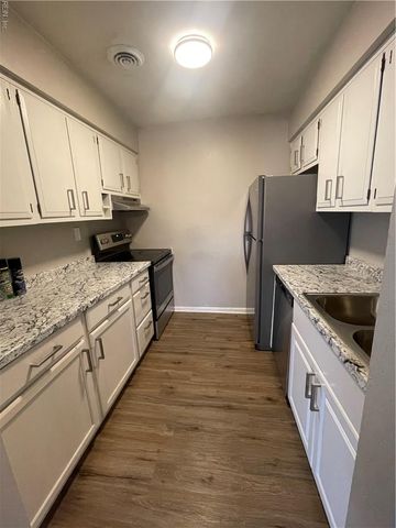 719 Marvin Ave Apt 204, Norfolk, VA 23518