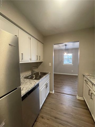 719 Marvin Ave Apt 204, Norfolk, VA 23518