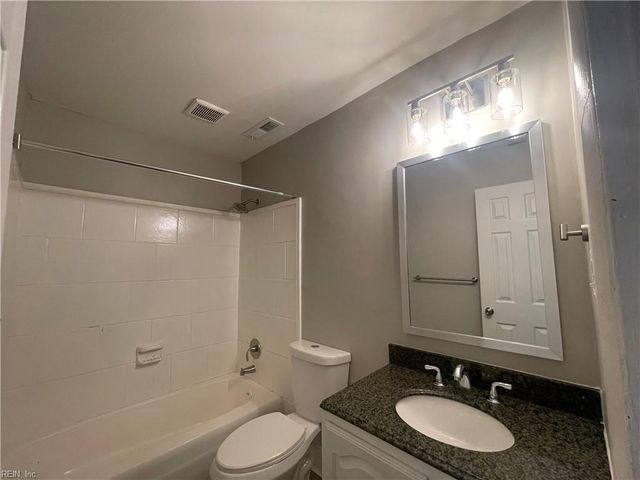 719 Marvin Ave Apt 204, Norfolk, VA 23518