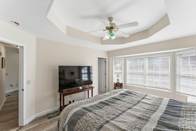 121 Holly Circle, Willard, MO 65781